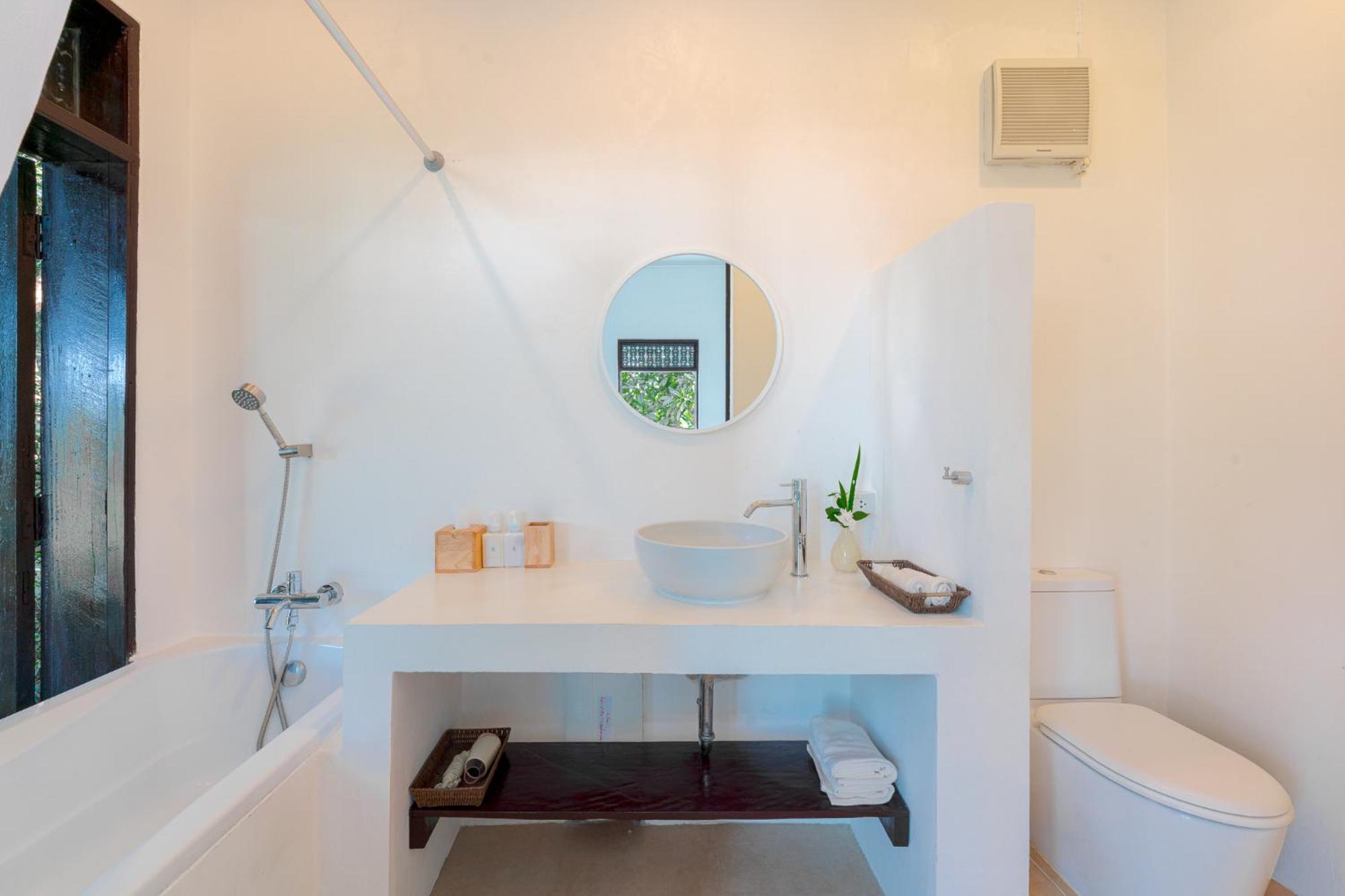 8Th Wonder - Chiang Mai Bed & Breakfast Mae Rim Bagian luar foto