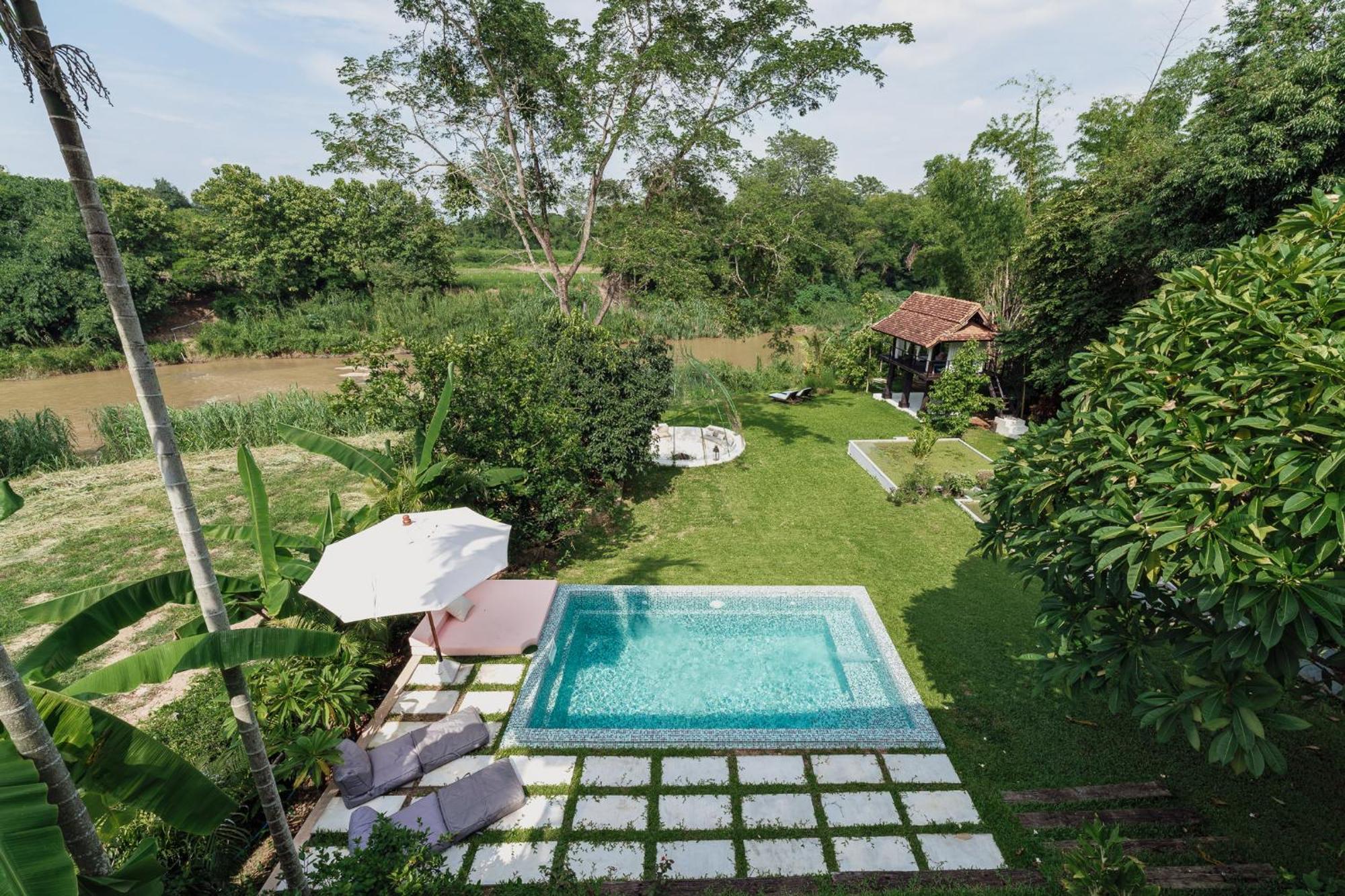 8Th Wonder - Chiang Mai Bed & Breakfast Mae Rim Bagian luar foto